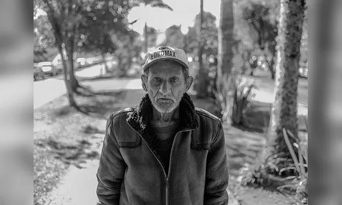 ​Fotógrafo no PR cria página para contar história de 'moradores invisíveis'