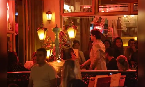 ​Novo amor? Dani Sperle e João Kléber têm jantar romântico