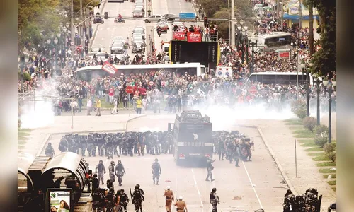Professores vão às ruas hoje para lembrar confronto de 29 de abril