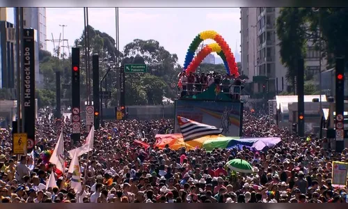 Parada Gay promete 18 trios, Valesca Popozuda e atrizes estrangeiras