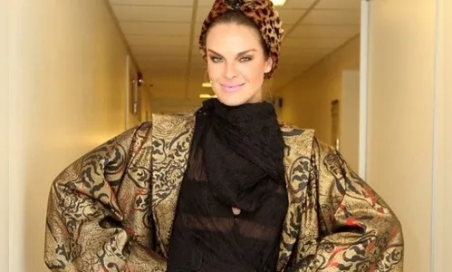 Letícia Birkheuer critica 