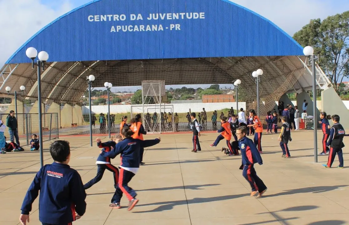 Jogos das Crianças movimentam alunos das escolas municipais em Apucarana - Foto: Ademir Alves