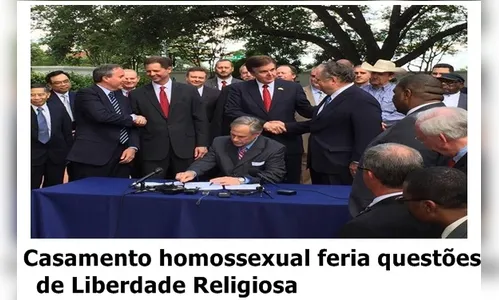 Lei dá a pastores o direito de não celebrar casamento gay