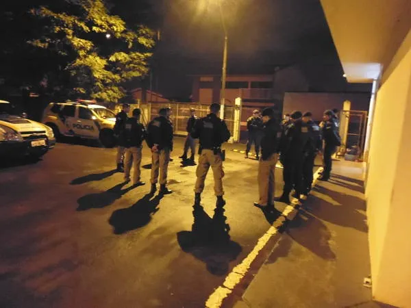 Polícia Militar  de Arapongas prende quatro integrantes de quadrilha  - Foto: Divulgação/PM