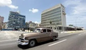 Prédio da Embaixada dos EUA em Havana, CubaAgência Lusa/EPA/Ernesto Mastrascusa/Direitos Reservados