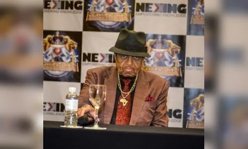 Joe Jackson, pai de Michael, tem AVC e não vai a sua festa de niver