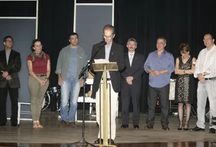 Vice-reitor Ludoviko Carnasciali dos Santos representou a UEL na abertura do FILO (Foto Milton Dória)