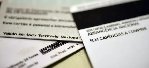 Usuários de planos de saúde coletivos ainda têm dificuldades para conseguir manter preços dos contratos - Foto: Agência Brasil