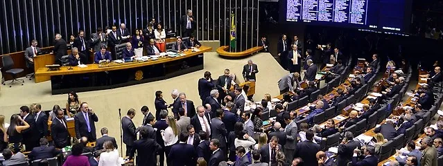 Câmara dos Deputados aprova restrição às despesas de Estados e municípios  - Foto: Gustavo Lima/Agência Câmara