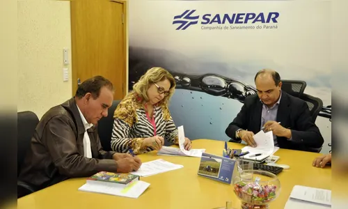 São Pedro do Ivaí assina contrato com a Sanepar  