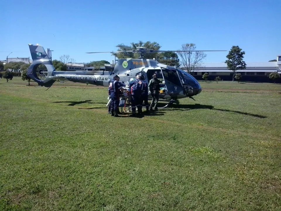 ​Helicóptero leva vítima de parada cardíaca para hospital em Arapongas 