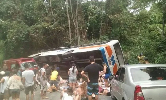 Acidente com ônibus deixa 15 mortos e 66 feridos - Foto: RTV Canal 38