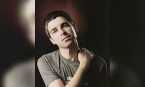 Não sou famoso o suficiente para fazer a trilha do 007, diz Noel Gallagher