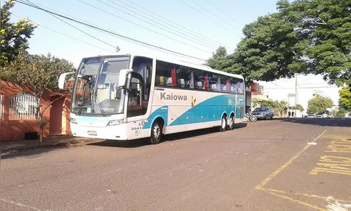 Ônibus é parado a tiros por ladrões na região de Apucarana