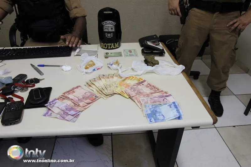 Rotam apreende droga e detém três homens em Apucarana - Foto: José Luiz Mendes