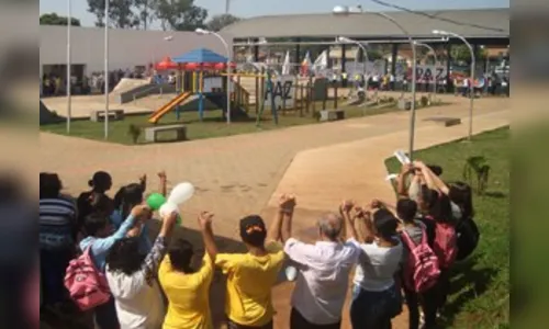 Assistência Social realiza abraço pela paz