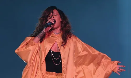 Rihanna 'ostentação' faz show curto, mas eficiente no Rock in Rio