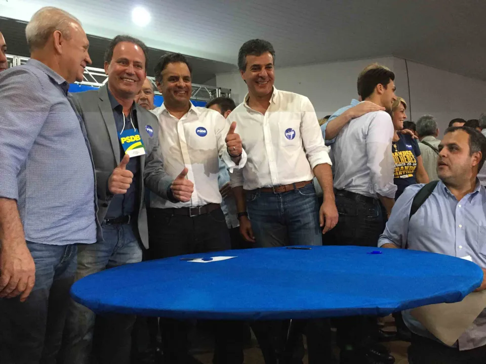 Carlos Gil foi um dos prefeitos do Vale do Ivaí que assinou a ficha de filiação do PSDB (Foto/Divulgação)