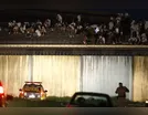 Dois presos fogem e um é jogado do telhado em madrugada tensa na PEL II