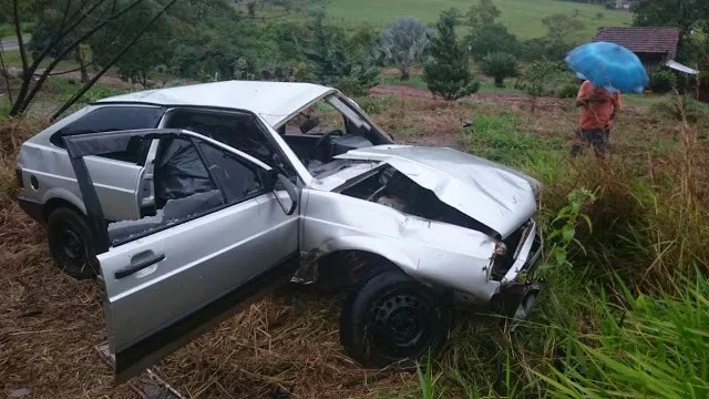 ​Capotamento em Contorno de Jandaia provoca morte de motorista - Foto RTV Canal