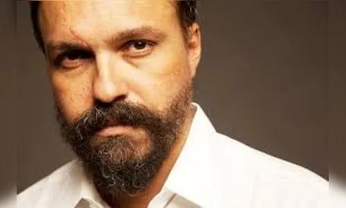 Redes sociais 'aprisionam' a alma dos poetas, diz escritor Paulo Scott