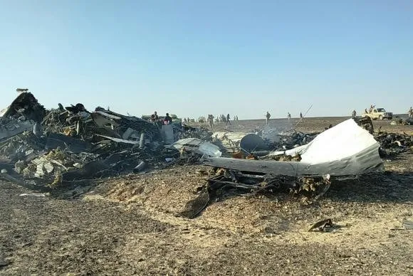 Segundo o oficial russo, os fragmentos estão espalhados por uma área de cerca de 20 quilómetros quadrados STR/Agência Lusa