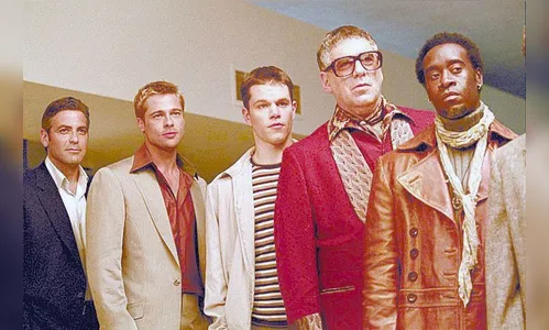 'Onze Homens e um Segredo' deve ganhar versão com elenco feminino