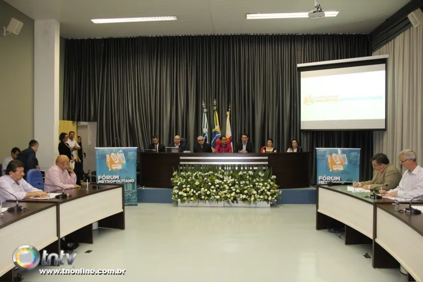  Fórum hoje em Apucarana discute implantação de regiões metropolitanas  - Foto: José Luiz Mendes 