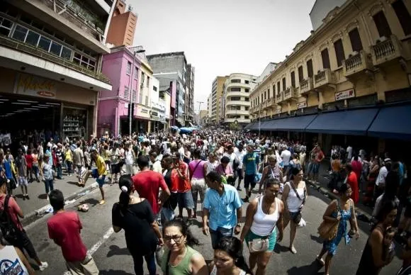 População brasileira soma 203,2 milhões; maioria se declara branca - Arquivo: Imagem ilustrativa