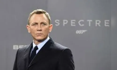 Novo '007' mantém liderança nas bilheterias do país