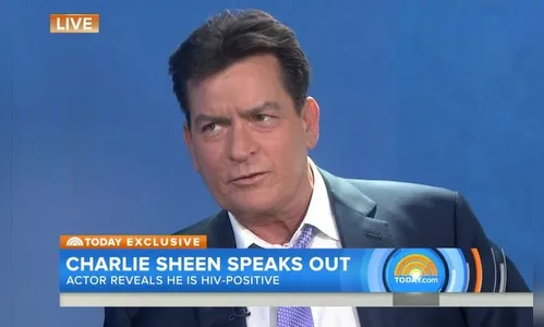 Charlie Sheen revela ser portador do vírus HIV