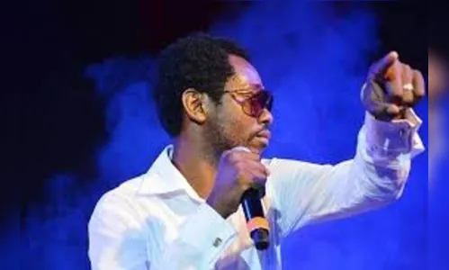 Rapper angolano consegue liminar para viajar ao Brasil