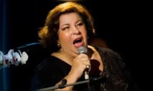 Nana Caymmi é internada em clínica na zona sul do Rio