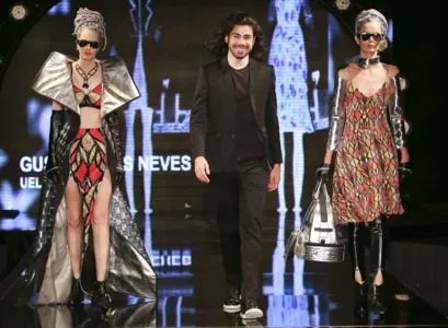 Gustavo Neves e suas criações no desfile - Foto: Agência EUL
