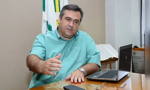 ​Saída do prefeito de Apucarana do PT repercute na cidade