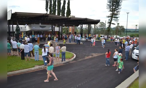 São Pedro do Ivaí reforma praça e rodoviária