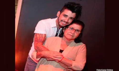 Sedado, Gusttavo Lima não vai ao enterro da mãe 