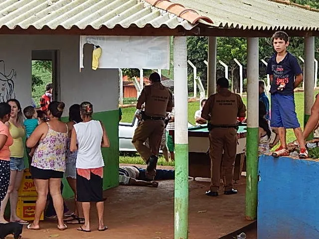 ​No primeiro dia do ano, um homicídio ocorreu no distrito de Sete de Maio, no município de Cambira - Foto - Paraná Ligado