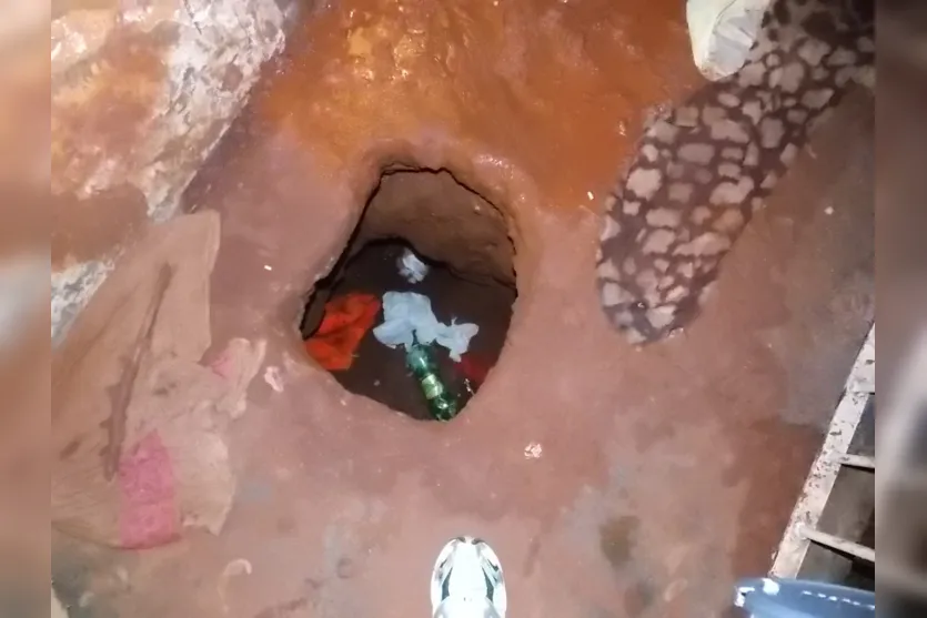  Nove presos fugiram por um túnel pelo qual já havia ocorrido fuga da Cadeia de Jandaia do Sul - Foto: Divulgação 