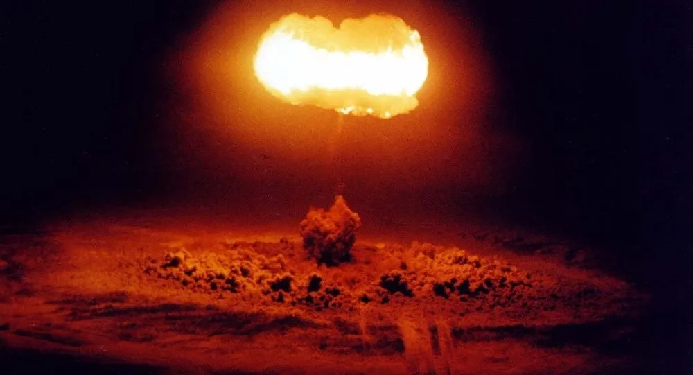 Teste nuclear feito no estado de Nevada (EUA), em 1957 Fonte: flickr.com/International Campaign to Abolish Nuclear Weapons