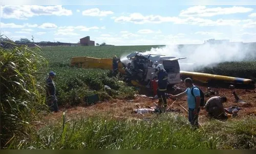 Sobe para seis o número de mortos de VW Kombi atingida por avião no Paraná