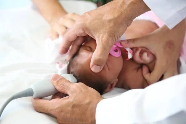 Segundo informações da Secretaria de Saúde, as mães dos dois bebês que seguem em avaliação estiveram fora do Paraná no primeiro trimestre da gestação - Foto: Tribuna do Norte