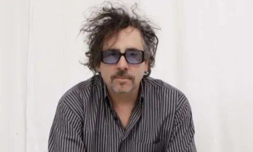 Se ideia é entrar na minha cabeça, deu certo, diz Tim Burton sobre mostra