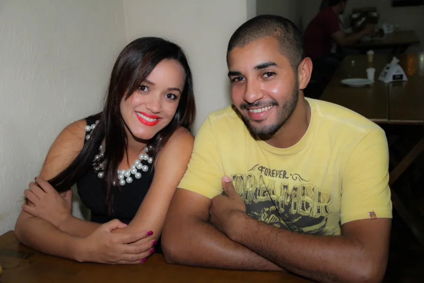  Larissa Santiago e José Henrique 