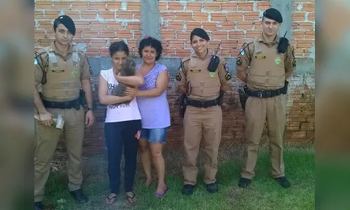 Gato é resgatado após ficar três dias preso entre muros em Londrina