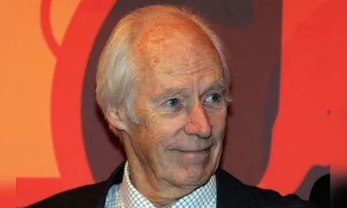 Lendário produtor dos Beatles morre aos 90 anos