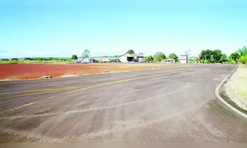 Prefeitos defendem projeto de aeroporto regional