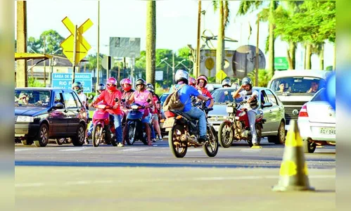 Motos estão envolvidas em 42% dos acidentes em Arapongas