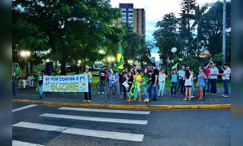 Apucaranenses manifestam em apoio a Sérgio Moro