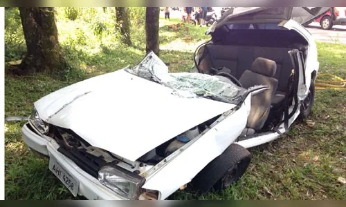 Acidente na região de Londrina deixa criança e idoso feridos